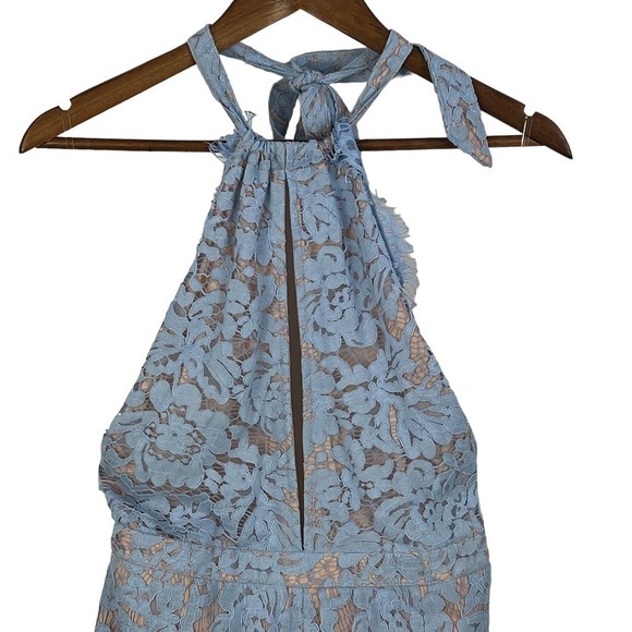 DO+BE EYELASH LACE OVERLAY CUTOUT OPEN BACK HALTER ROMPER SKY BLUE MEDIUM EUC - Picture 6 of 13